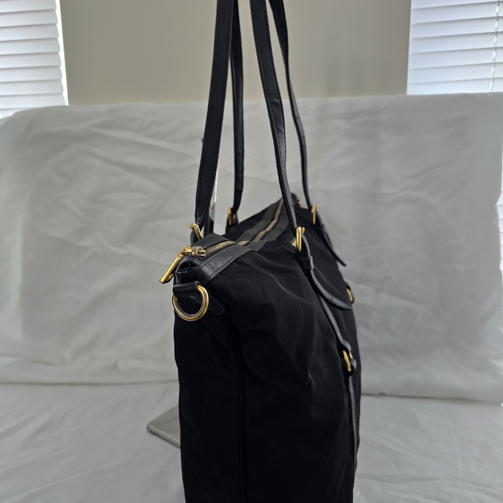 Prada Black Women's Tote Bag - Picture 2 of 11